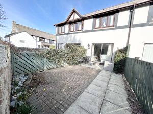 Photo 18- click for photo gallery